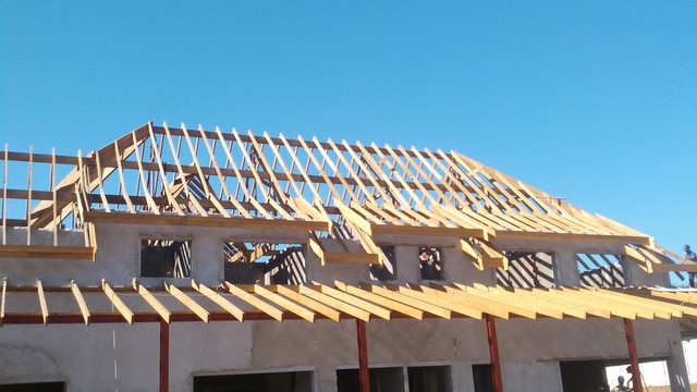Estrutura de madeira para telhado preço